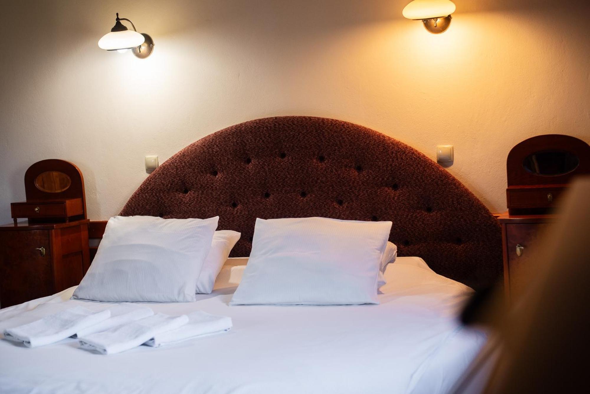 Rymanów Hotel Restauracja Jas Wedrowniczek المظهر الخارجي الصورة